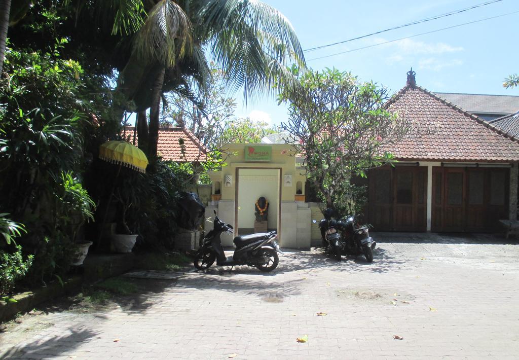 Mona Homestay Sanur Εξωτερικό φωτογραφία